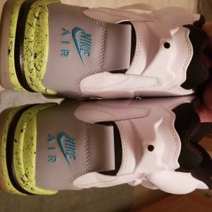 Nike air command force pumps.